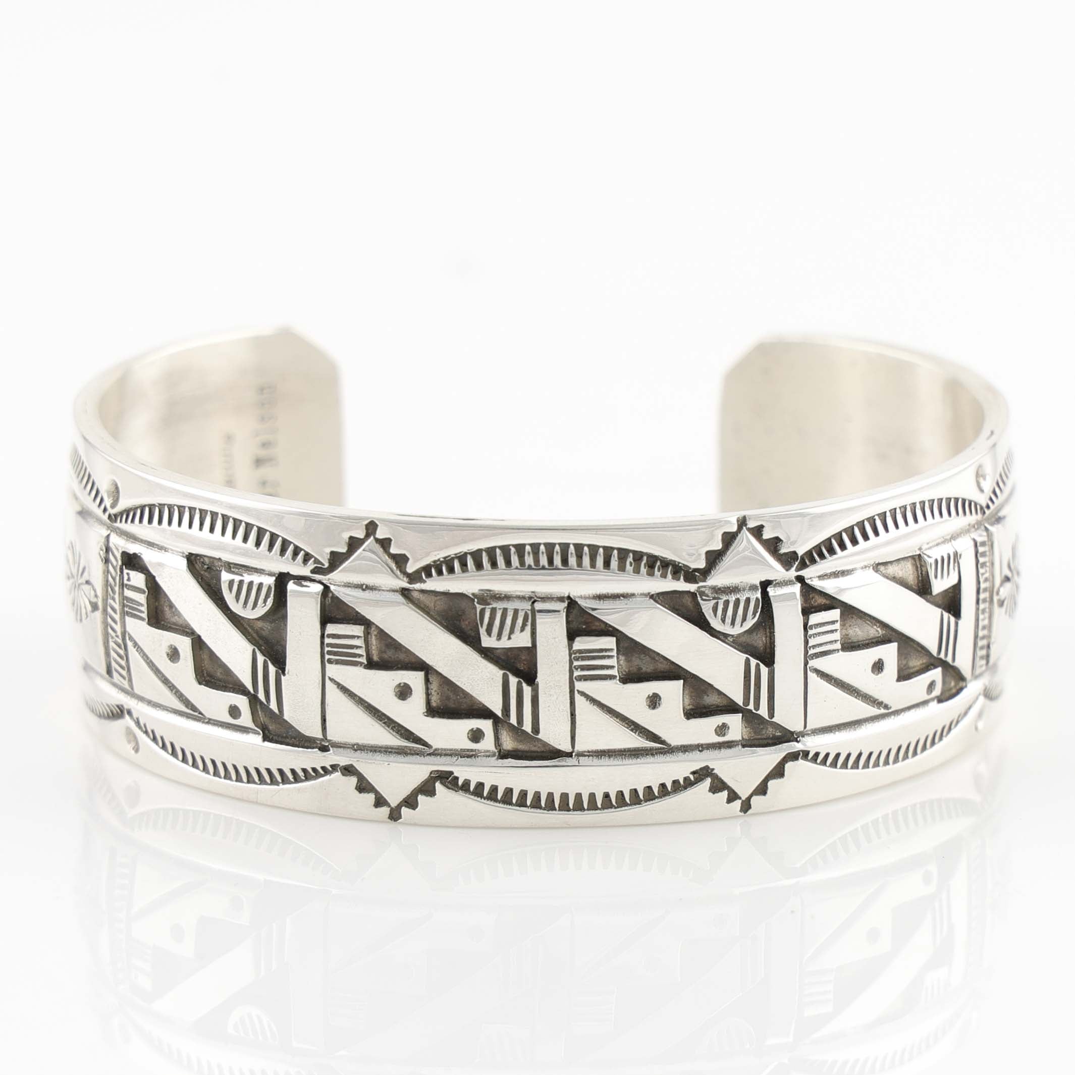 Overlay Cuff – Garland's