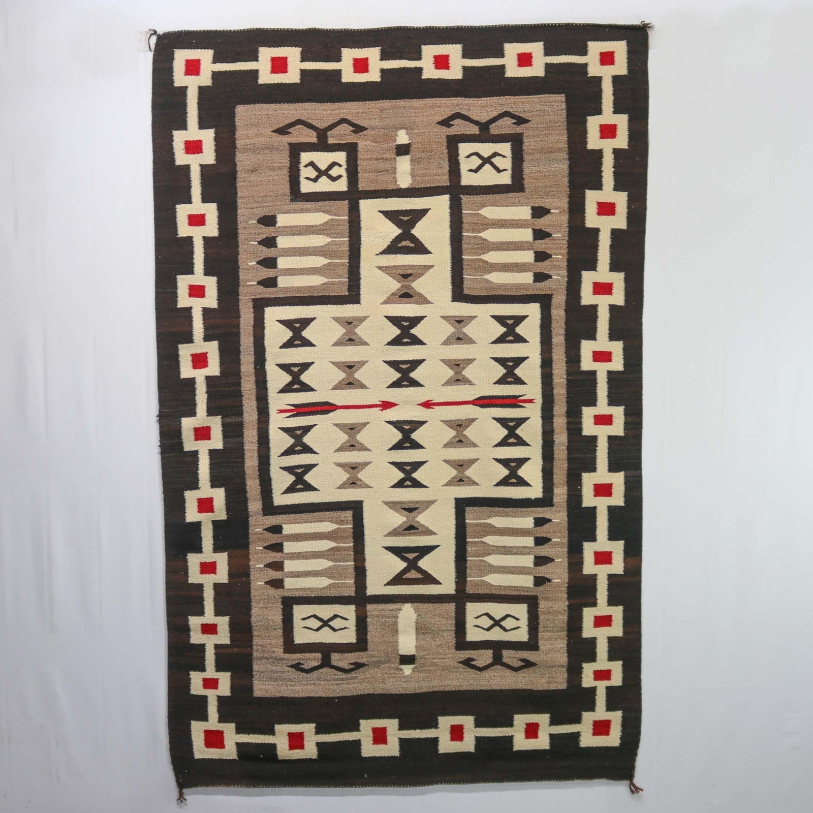 1930s Crystal by Vintage Collection - Garland's