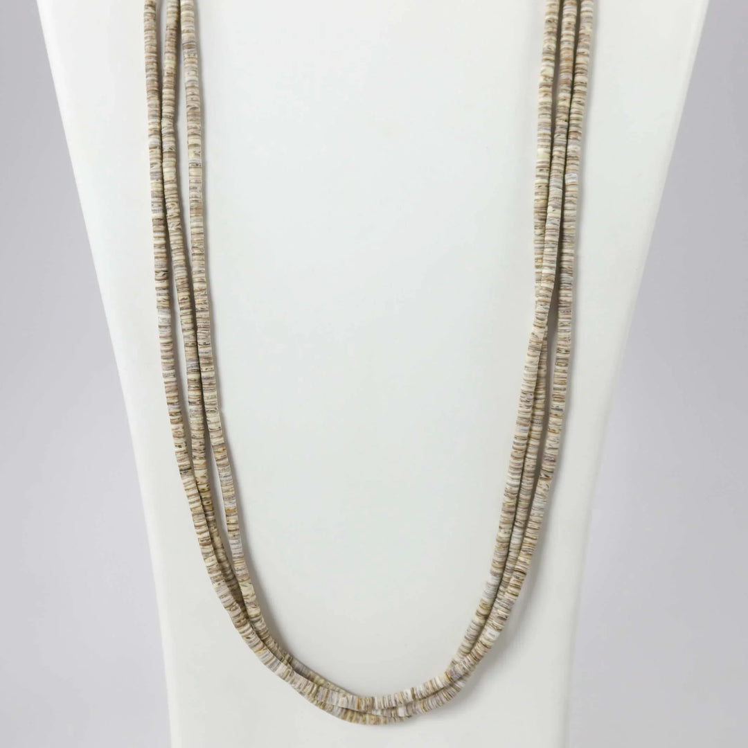 1960s Olive Shell Necklace by Vintage Collection - Garland's