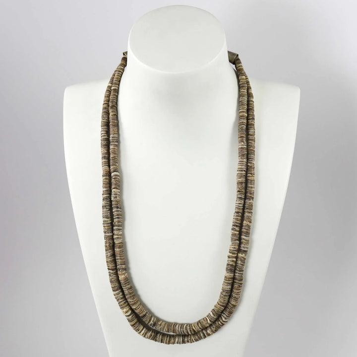 1970s Olive Shell Necklace by Vintage Collection - Garland's