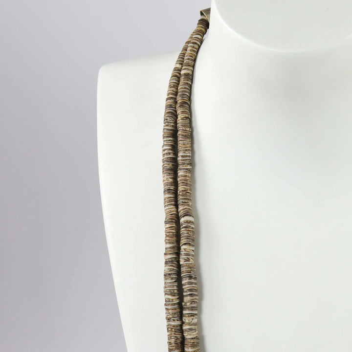 1970s Olive Shell Necklace by Vintage Collection - Garland's