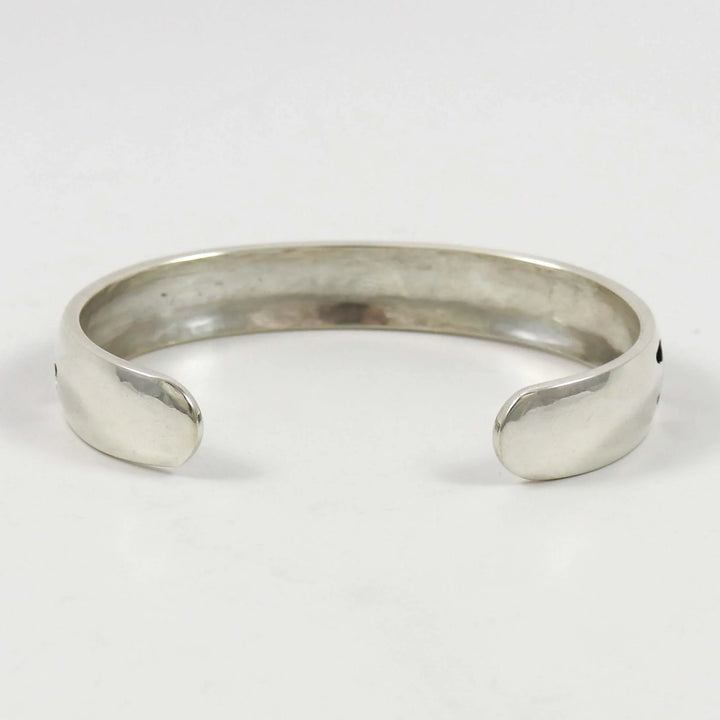 Trickling Water Cuff