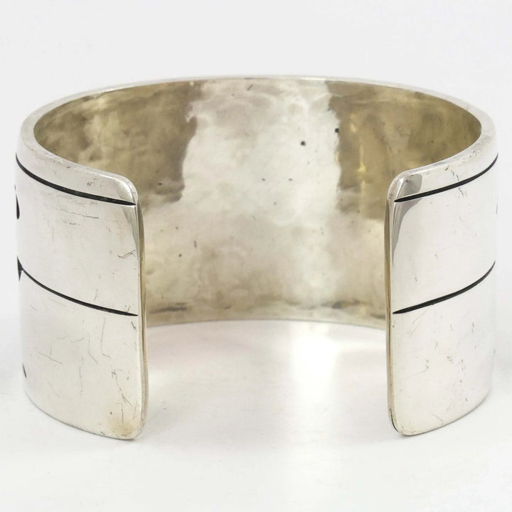Hopy Overlay Cuff