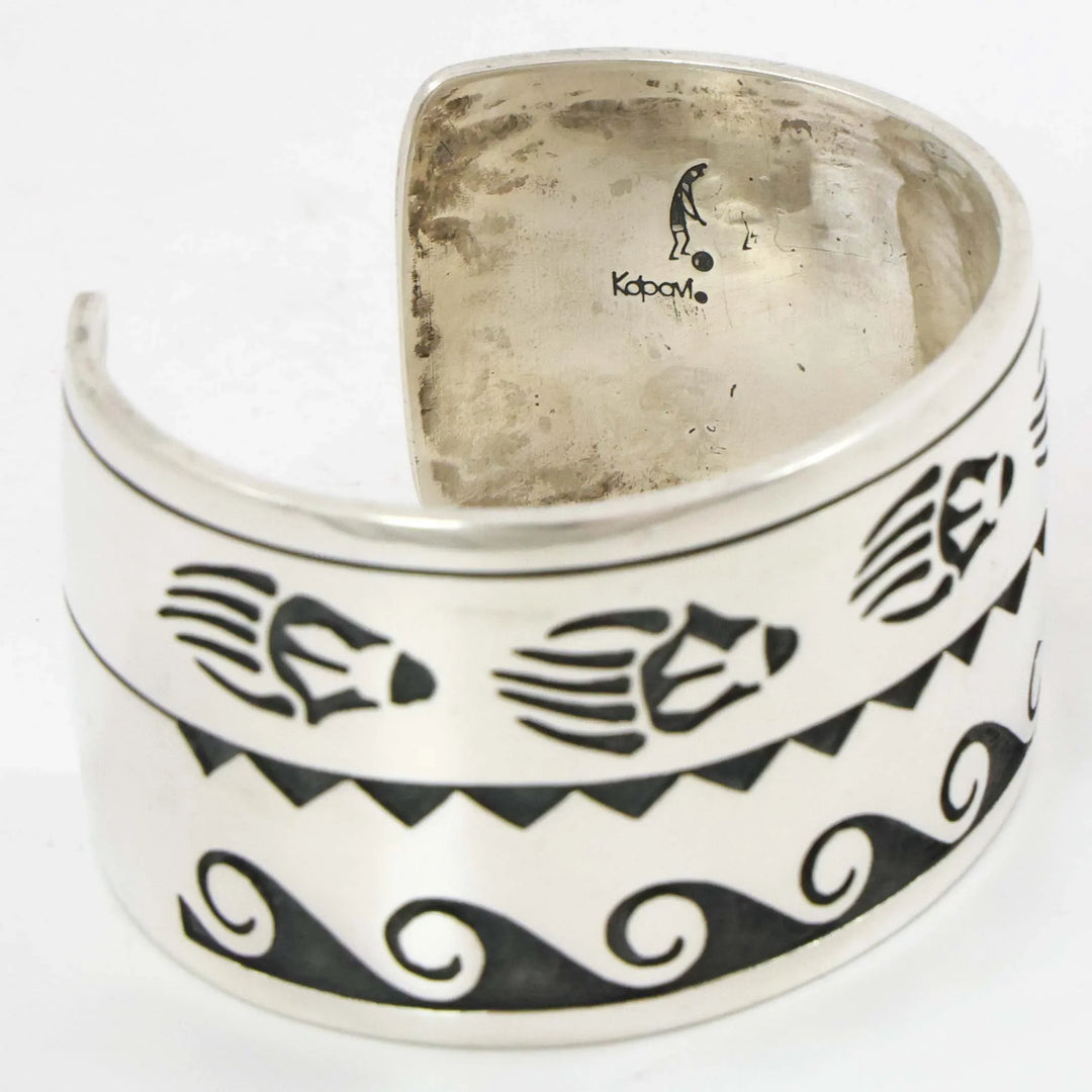 Hopy Overlay Cuff