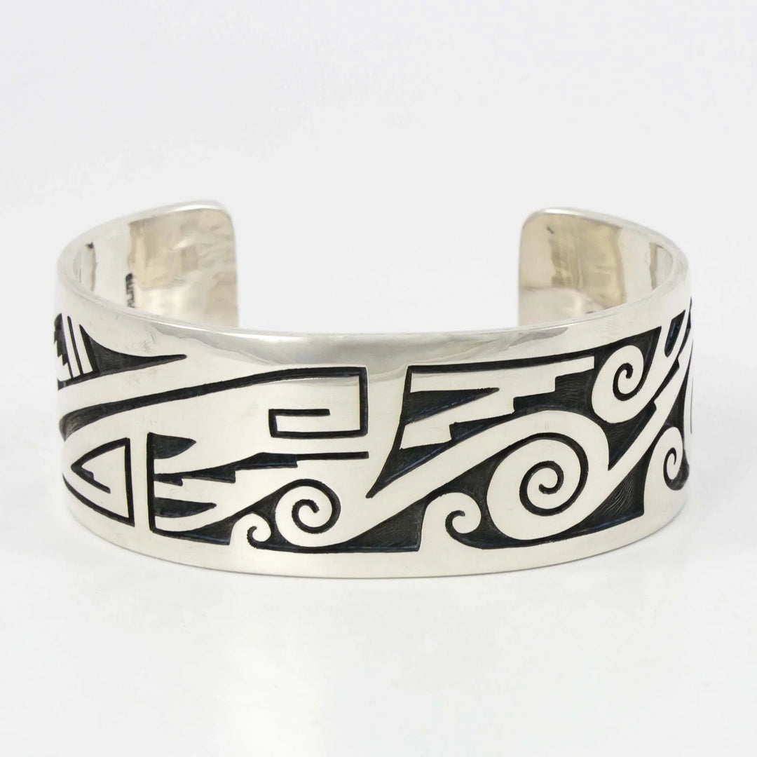 Swirling Water Cuff