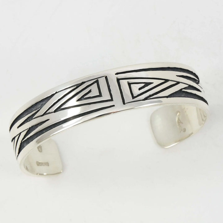 Geometric Water Cuff