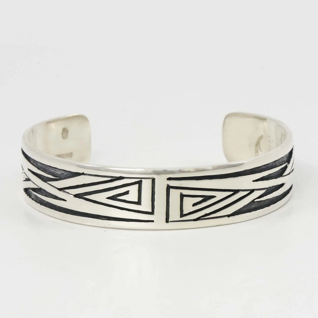 Geometric Water Cuff