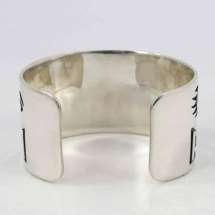Bear Paw Cuff