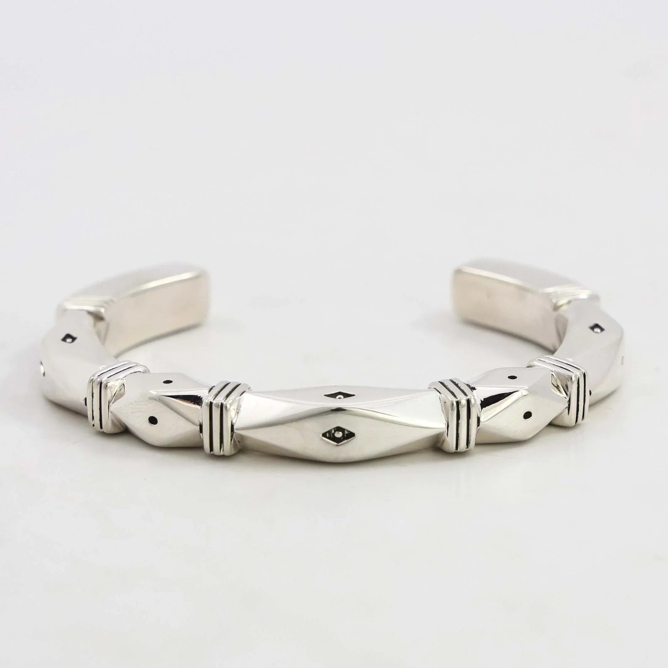 ジェニファー・カーティス – Garland's