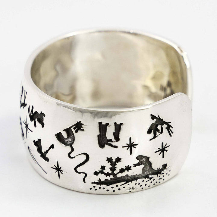 Women’s Traditions Cuff