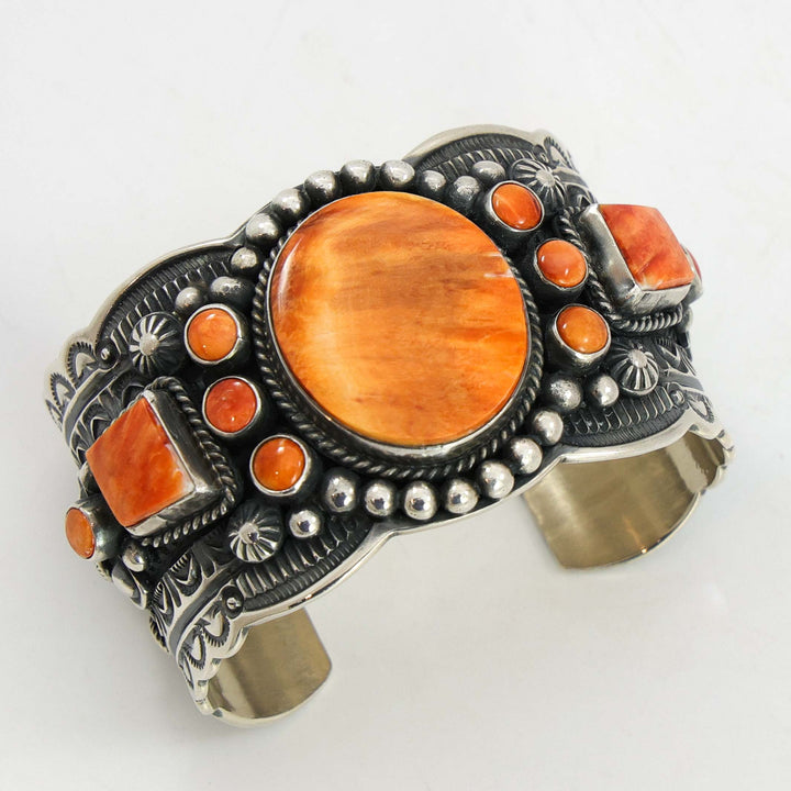 Spiny Oyster Cuff