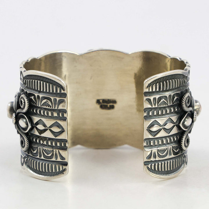 Spiny Oyster Cuff