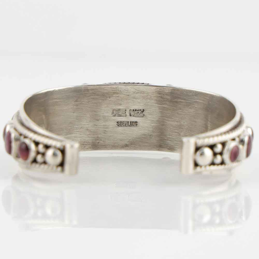 Spiny Oyster Cuff