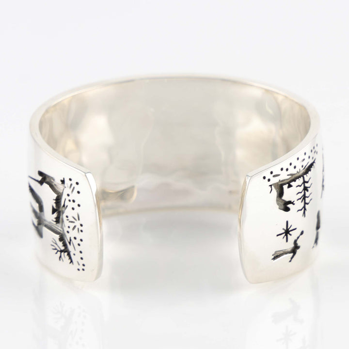 Women Traditions Cuff