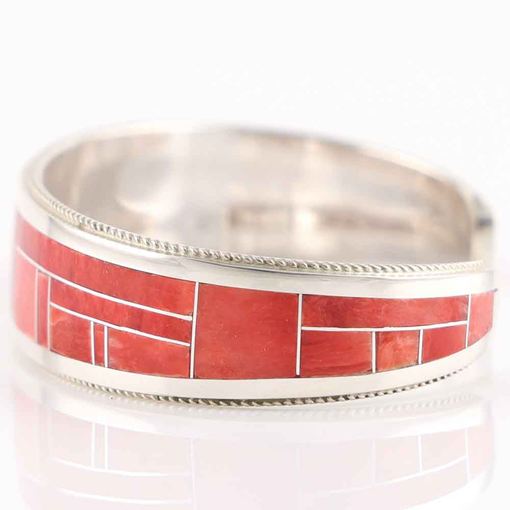 Spiny Oyster Shell Cuff