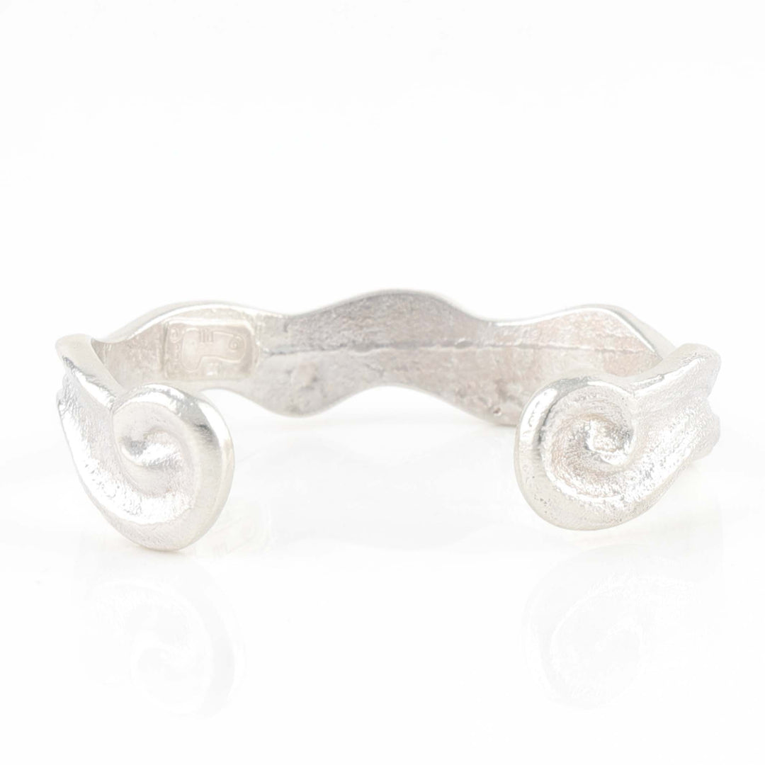 Tufa Cast Water Flow Cuff