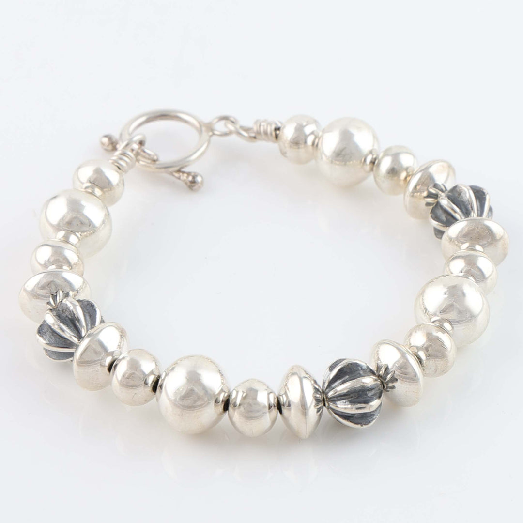 Navajo Pearl Bracelet with Fluted Beads