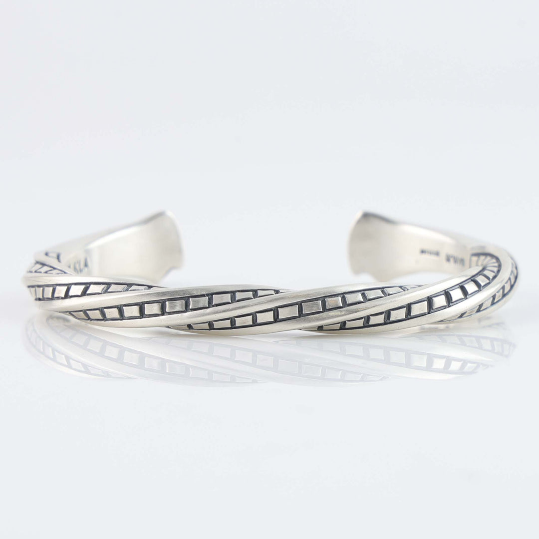 Helix Twist Cuff