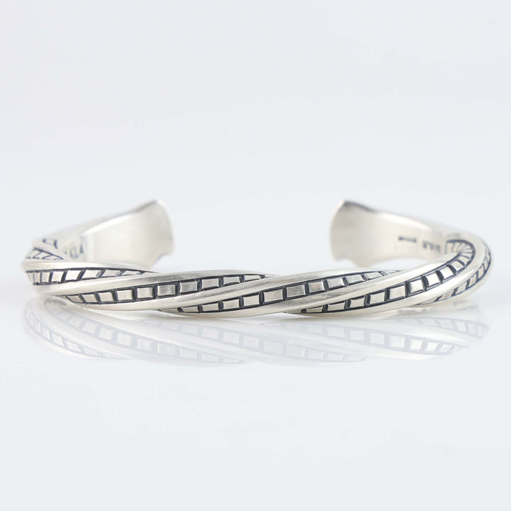 Helix Twist Cuff
