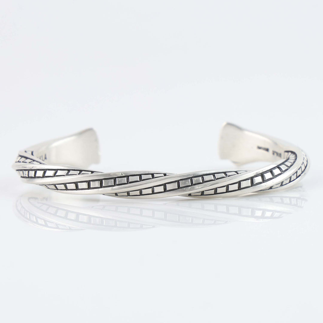 Helix Twist Cuff