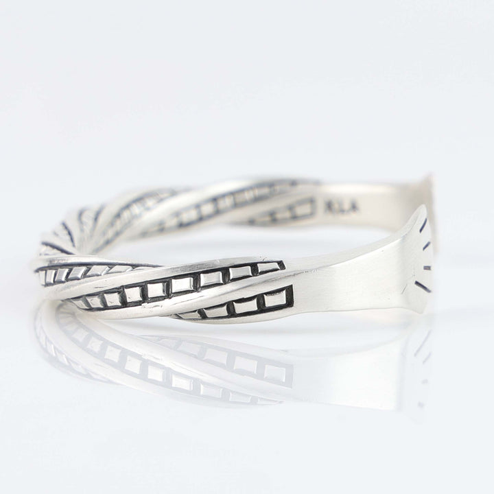 Helix Twist Cuff