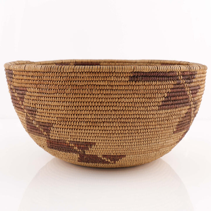 1910 Maidu Basket