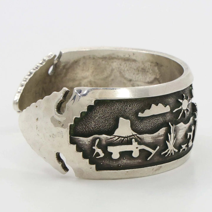 1980s Navajo Storyteller Cuff