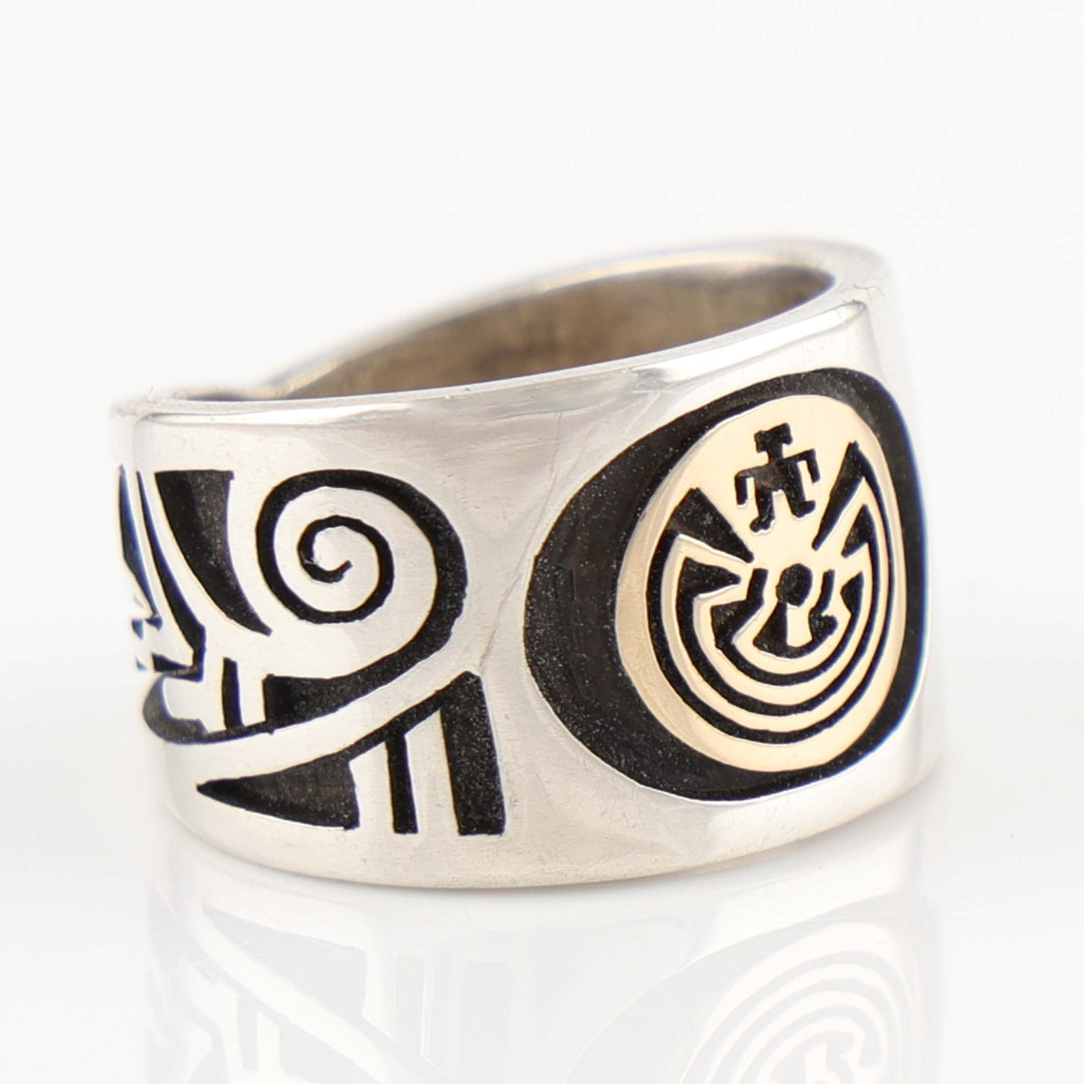 Man in the Maze ジェイソンタカラ　ペンダントトップ 週末値下げ Gold on Silver Man in the Maze Ring – Garland's