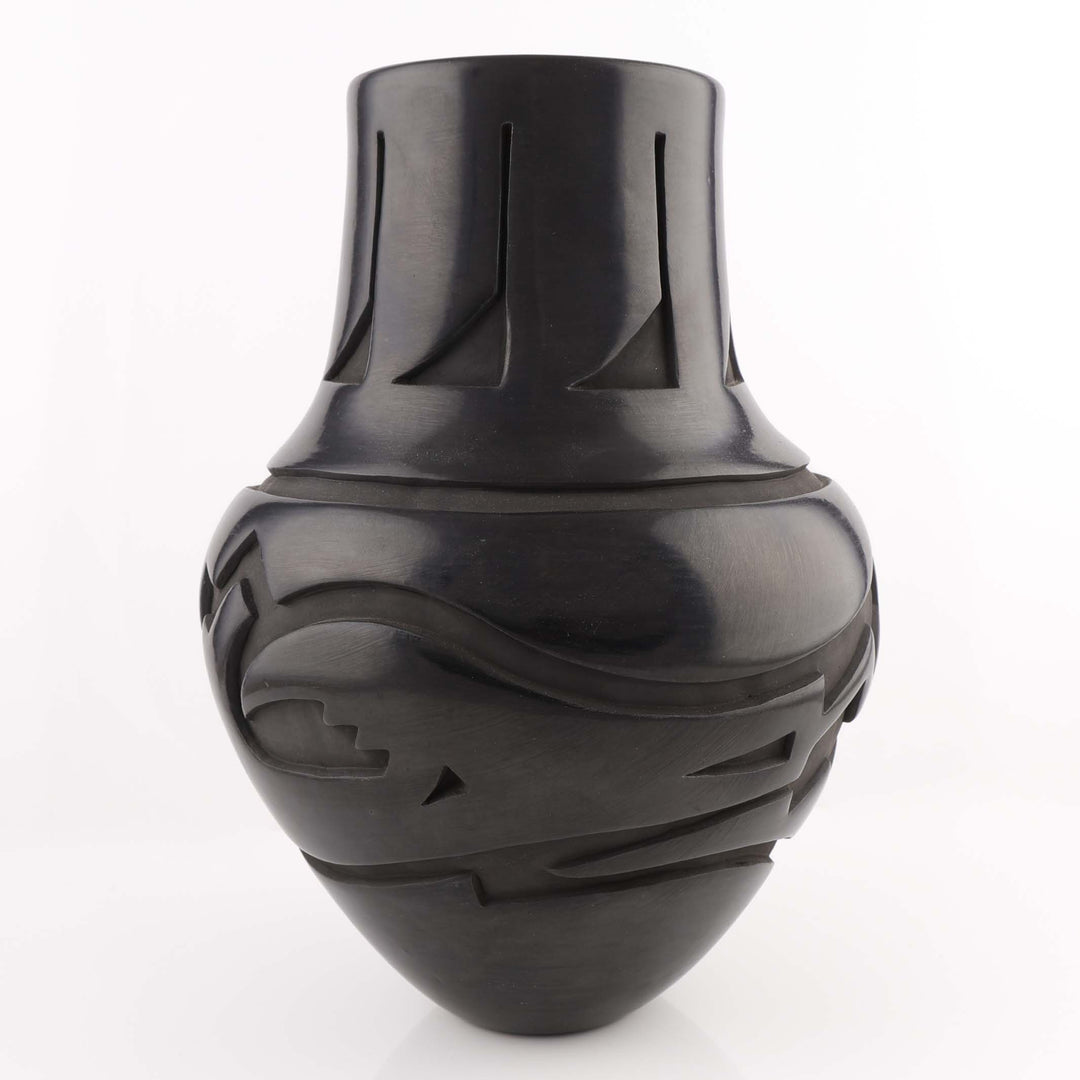 Santa Clara Avanyu Olla