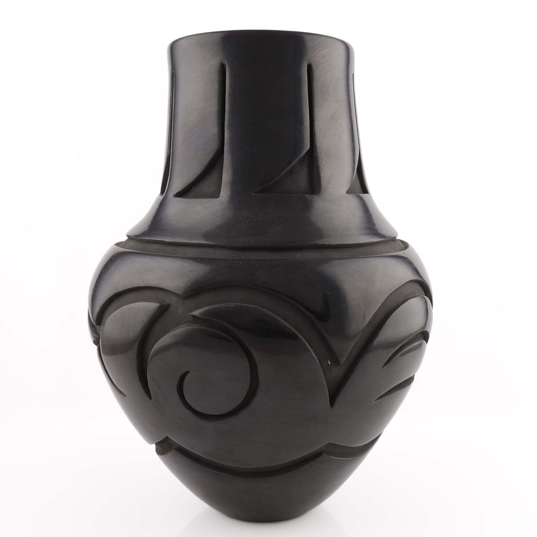 Santa Clara Avanyu Olla