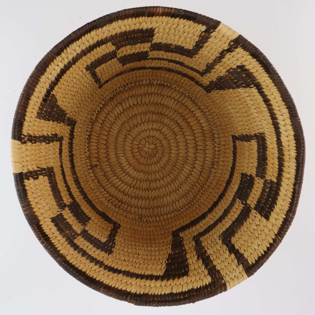 1970s Tohono O’Odham Basket