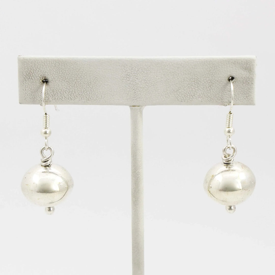 Navajo Pearl Earrings