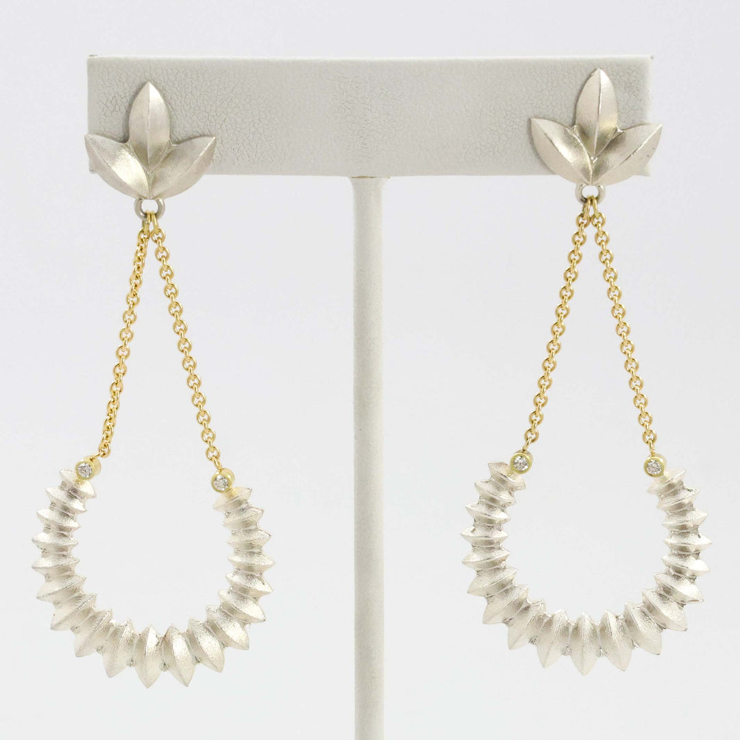 Sweet Pea Naja Earrings