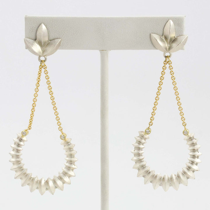 Sweet Pea Naja Earrings