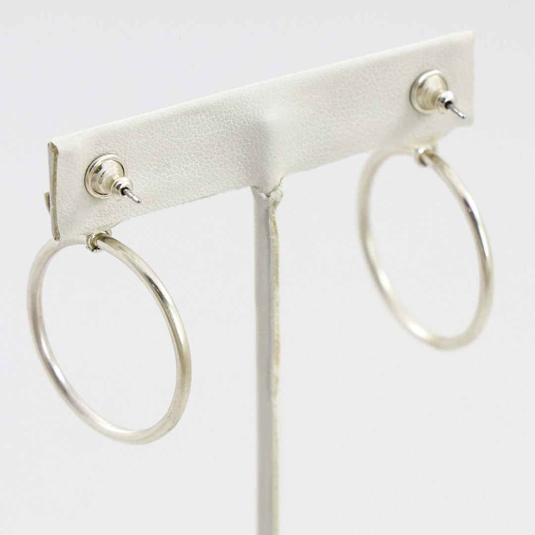 Sweet Pea Hoop Earrings