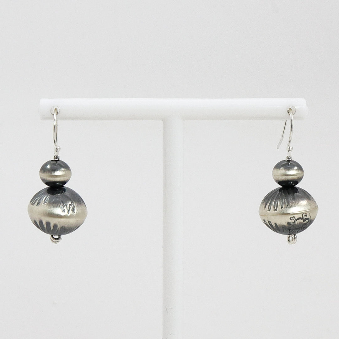 Navajo Pearl Earrings