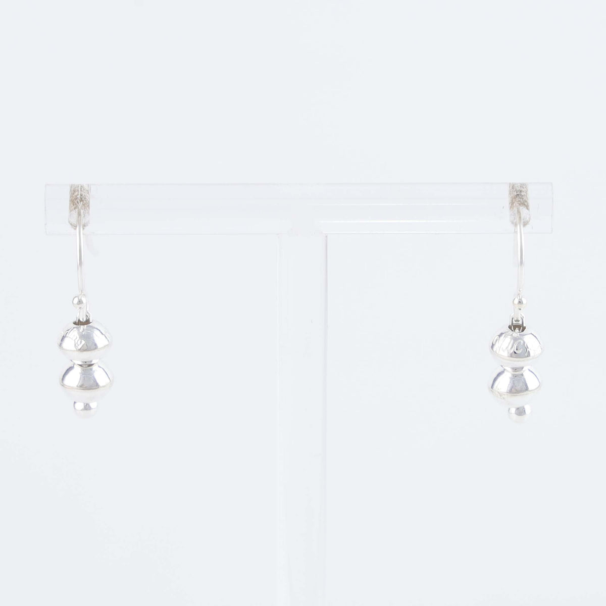 Navajo Pearl Earrings by Victoria Haley-Anderson