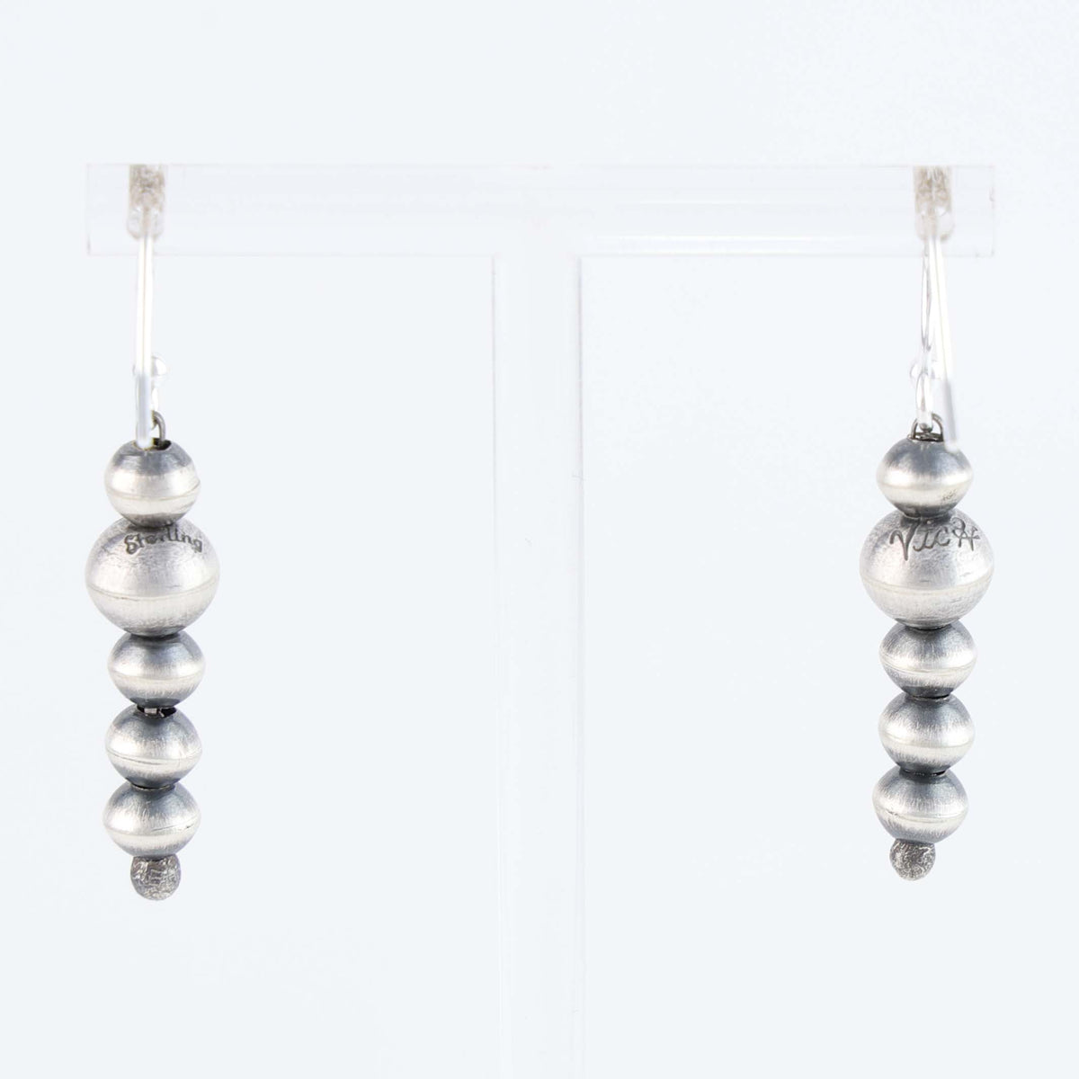 Navajo Pearl Earrings by Victoria Haley-Anderson