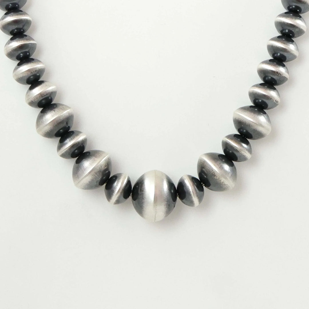 Navajo Pearl Necklace
