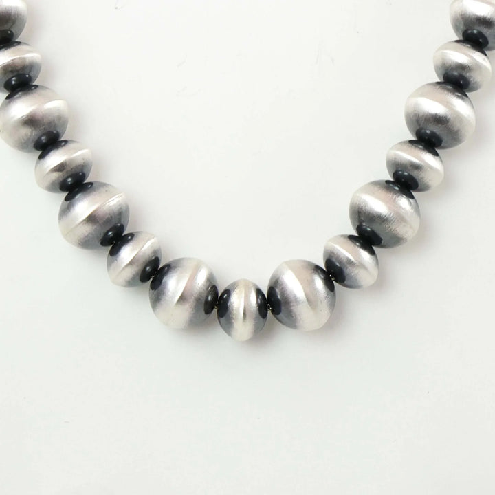 Navajo Pearl Necklace