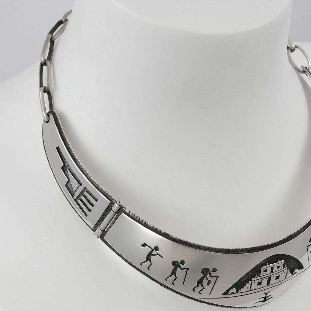 1980s Homecoming Collar