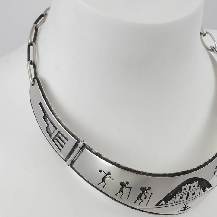 1980s Homecoming Collar