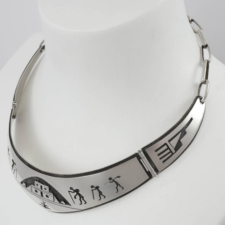1980s Homecoming Collar