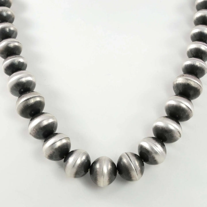 Navajo Pearl Necklace