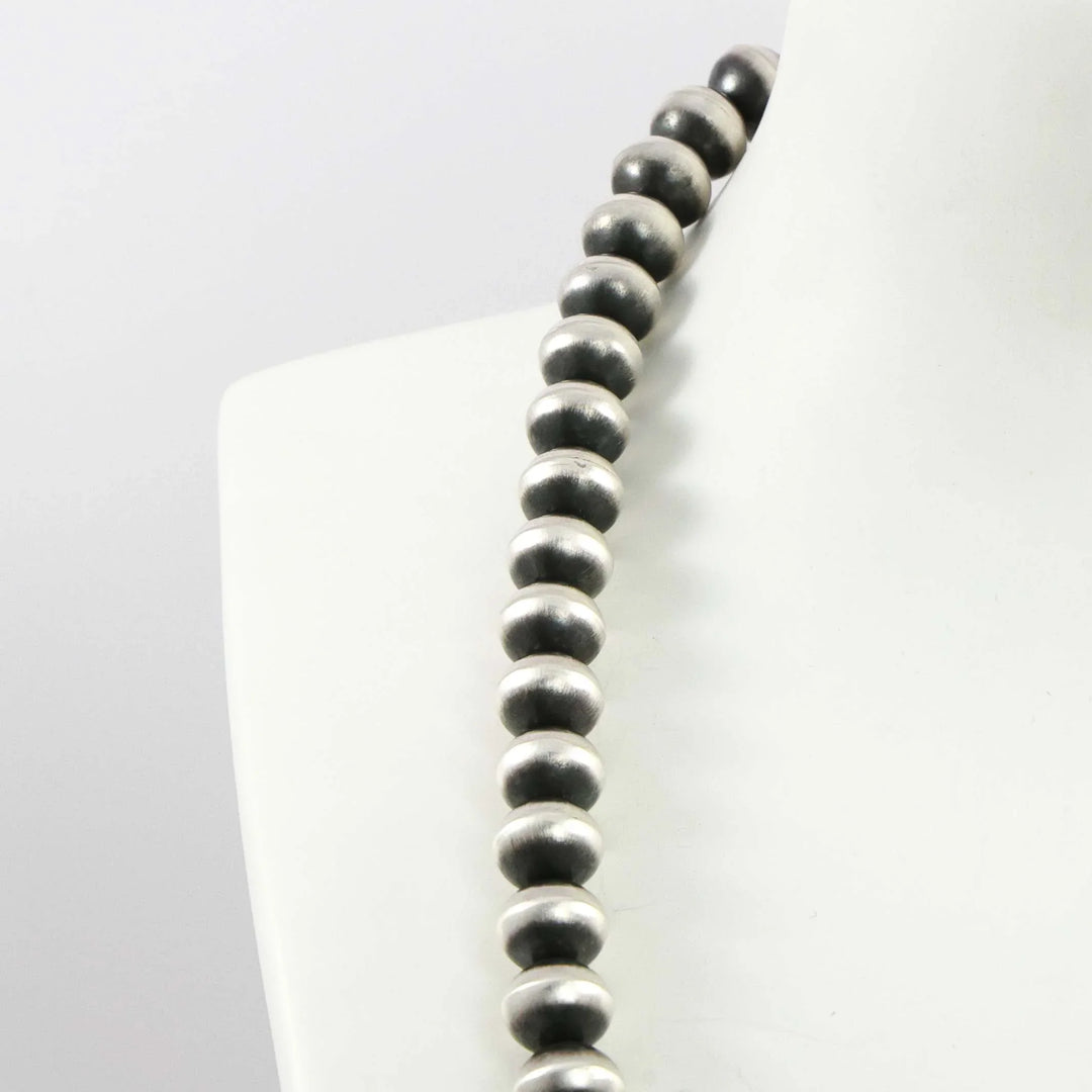 Navajo Pearl Necklace