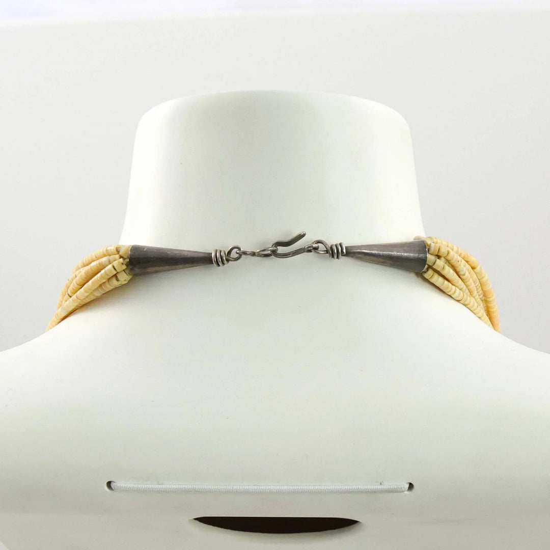 1970s Melon Shell Necklace