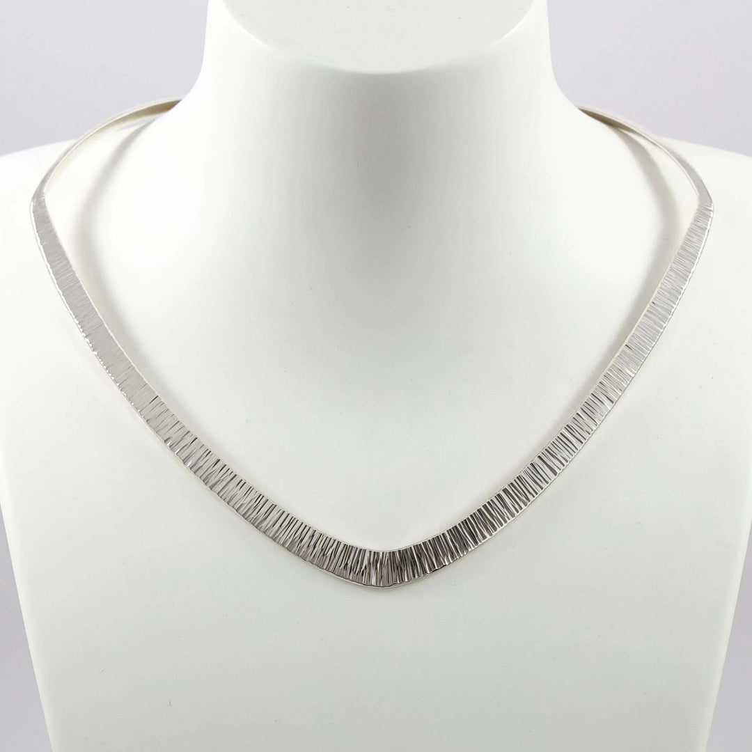 Hammered Collar Necklace