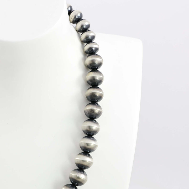 Navajo Pearl Necklace