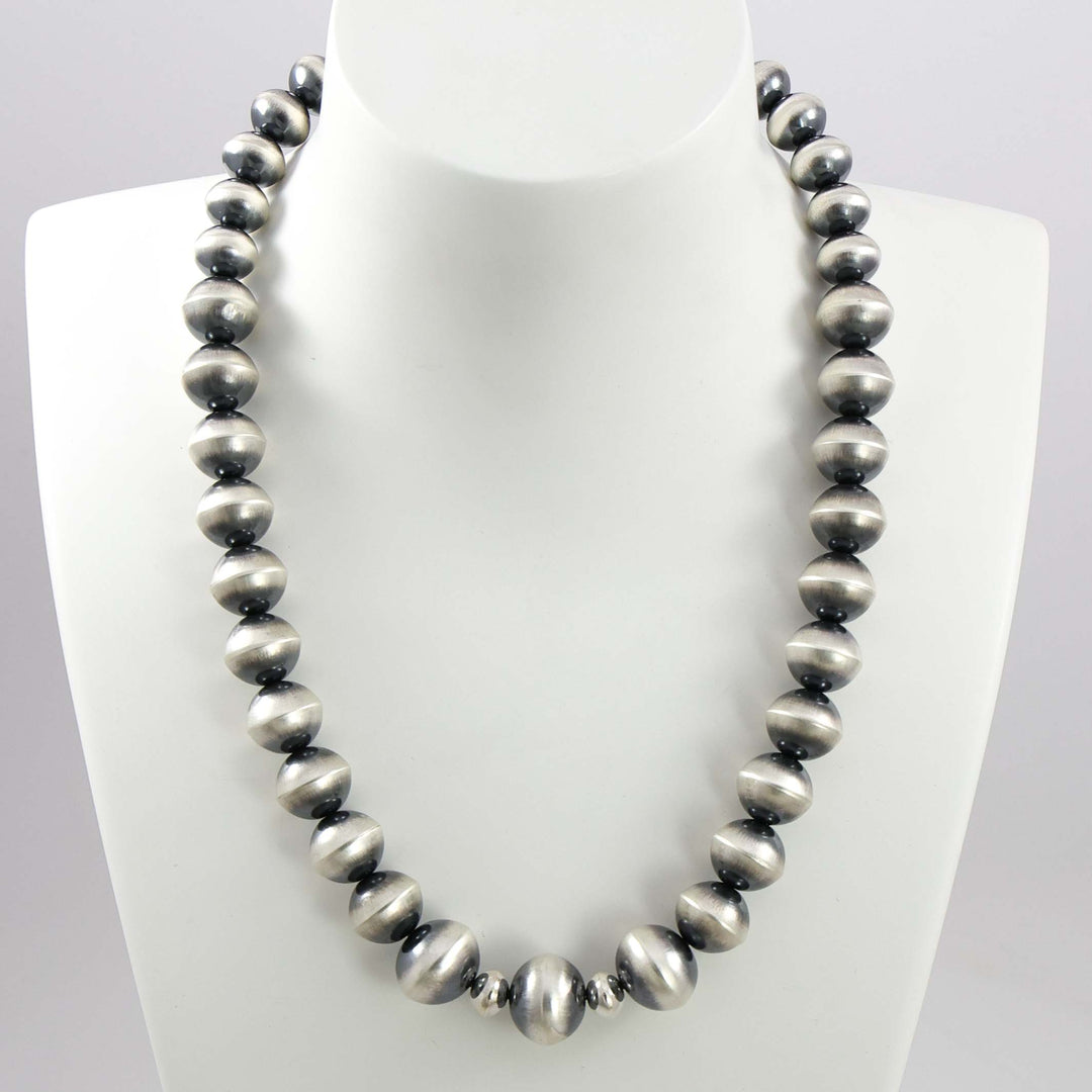 Navajo Pearl Necklace