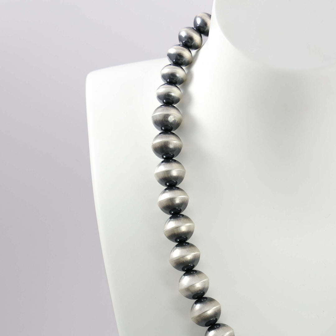 Navajo Pearl Necklace